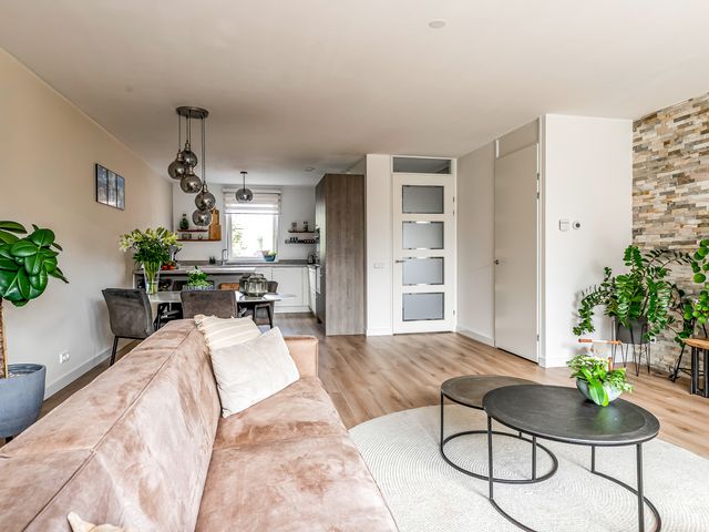 Jean Perrinstraat 15, Almere