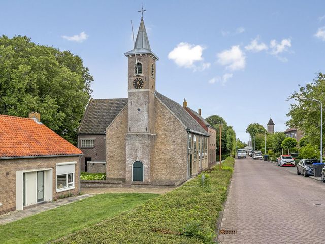 Peuterdijk 15, Herkingen