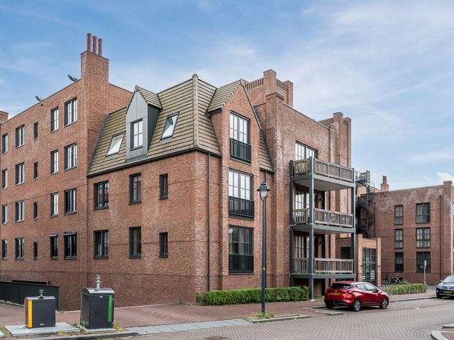 Thomas Morelaan 277, Hoofddorp
