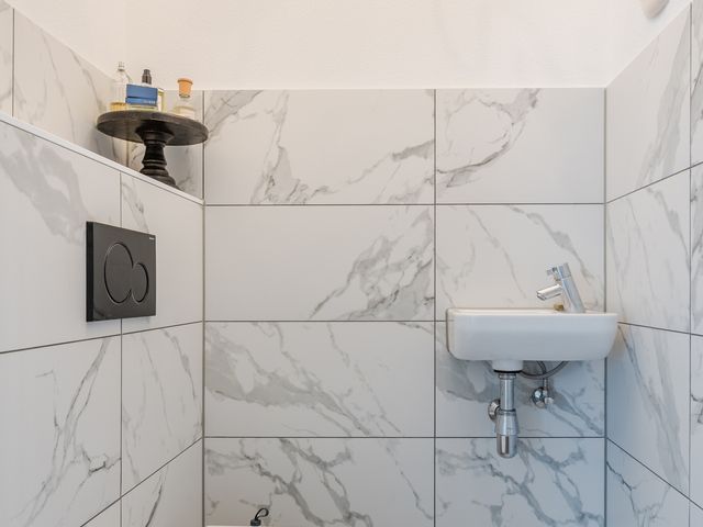 Thomas Morelaan 277, Hoofddorp