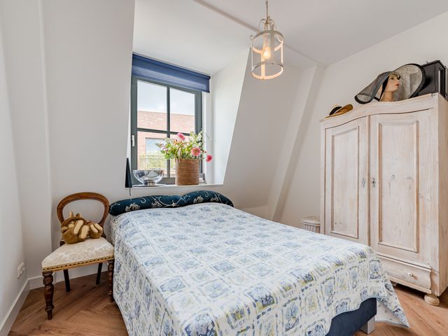 Thomas Morelaan 277, Hoofddorp