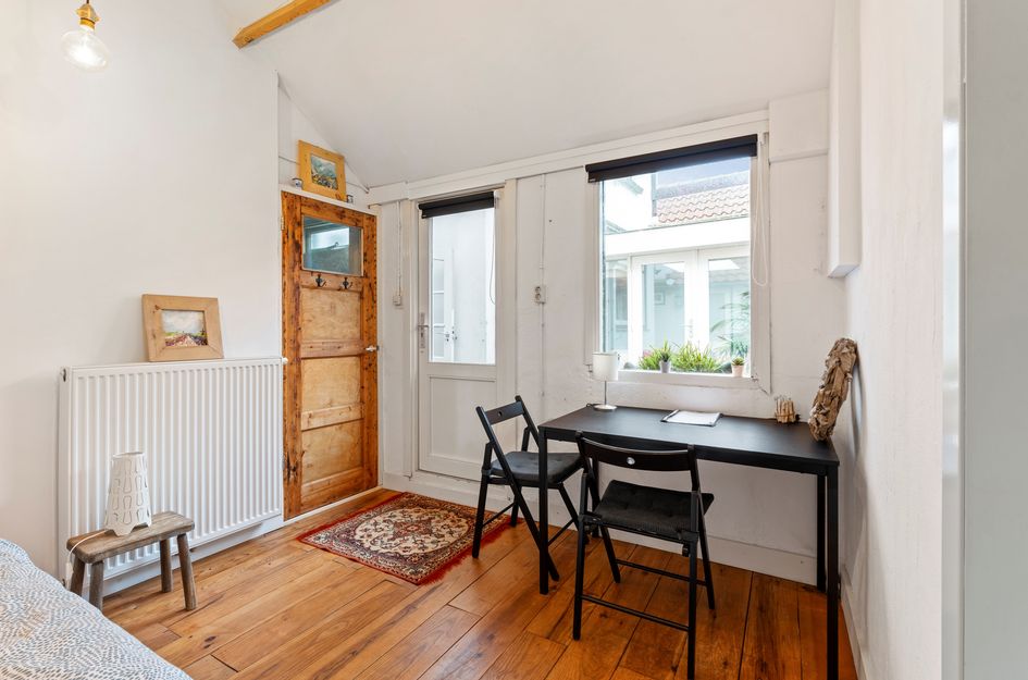 Zuiderstraat 8