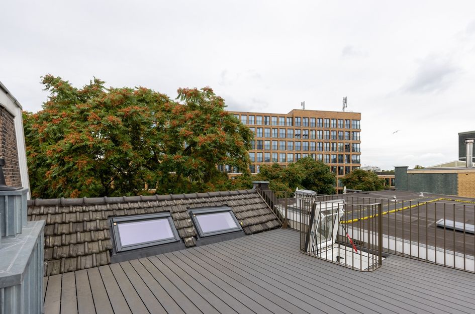 Van Vollenhovenstraat 24A