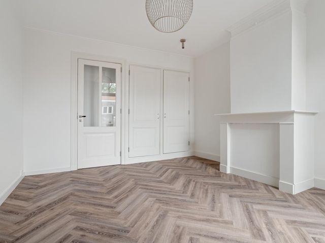 Haarlemmerstraat 104 2, Amsterdam