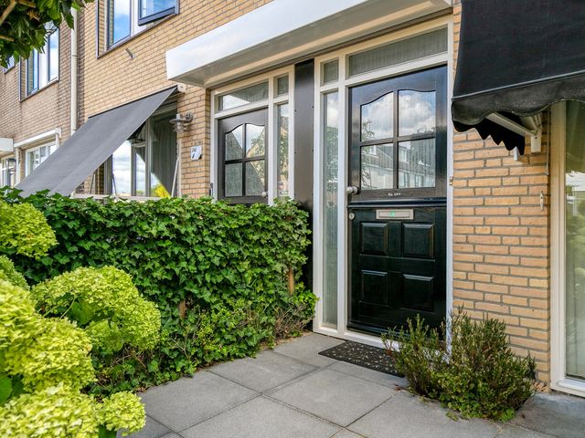 Mozartstraat 244, Barendrecht