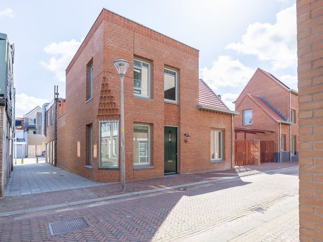 Hoogstraat 135, Den Helder