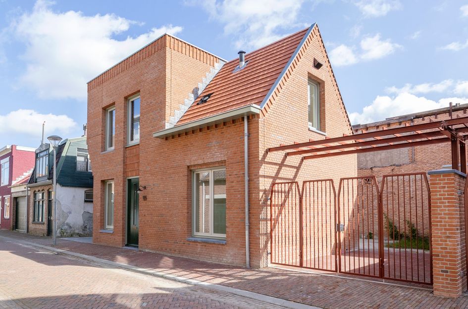 Hoogstraat 135