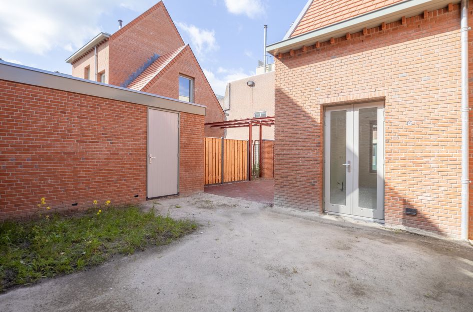 Hoogstraat 135