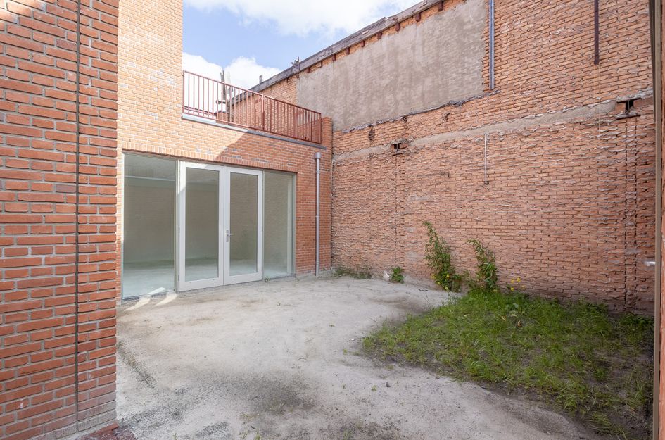 Hoogstraat 135