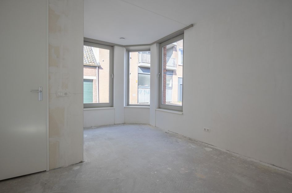 Hoogstraat 135