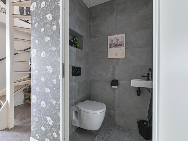 Pauwoog 52, Hoogeveen