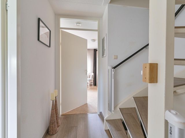 Pauwoog 52, Hoogeveen
