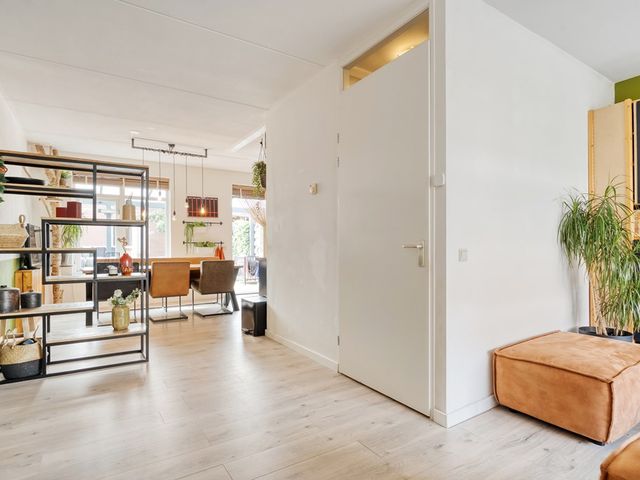 Van Oijstraat 4, Hardenberg