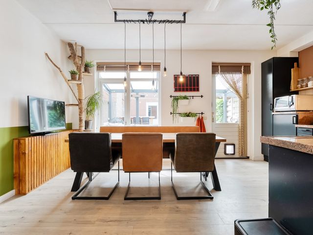 Van Oijstraat 4, Hardenberg