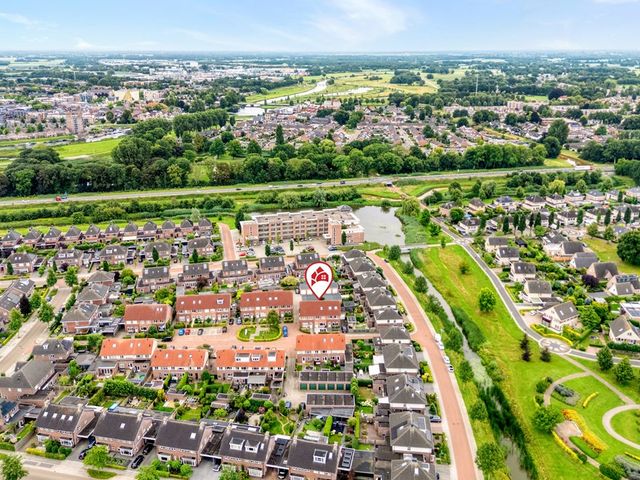 Van Oijstraat 4, Hardenberg