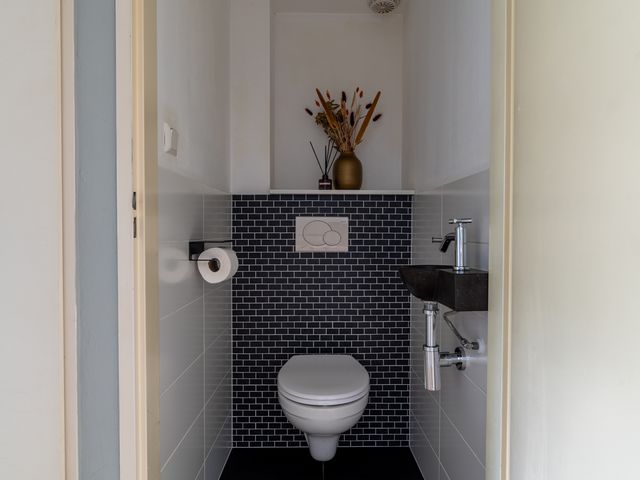 Van Leeuwenhoeklaan 27, Oosterhout