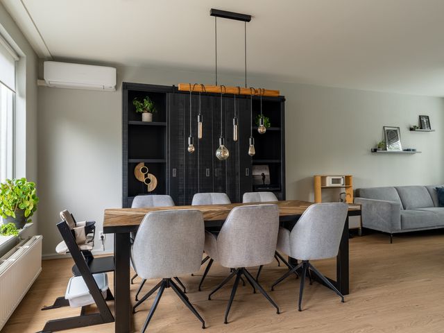 Van Leeuwenhoeklaan 27, Oosterhout