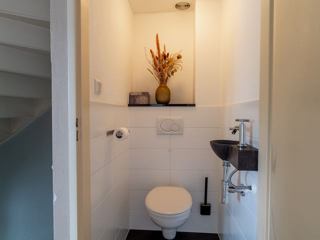 Van Leeuwenhoeklaan 27, Oosterhout