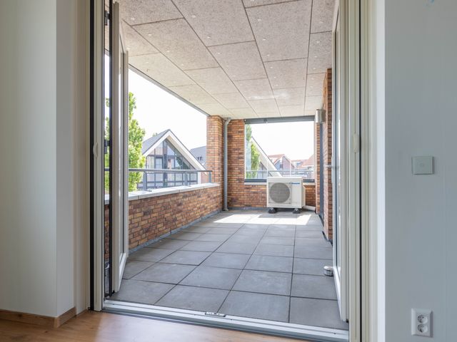 Leeuwerik 9, Leimuiden