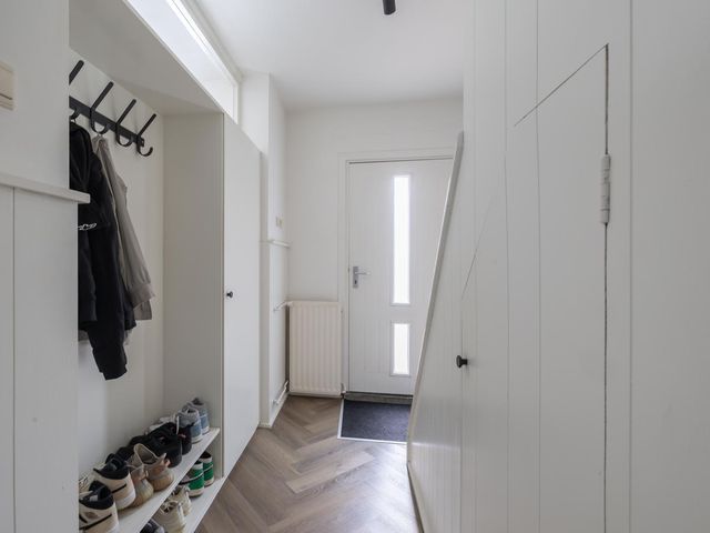 Ds Th Rijckewaerdstraat 3, Brielle
