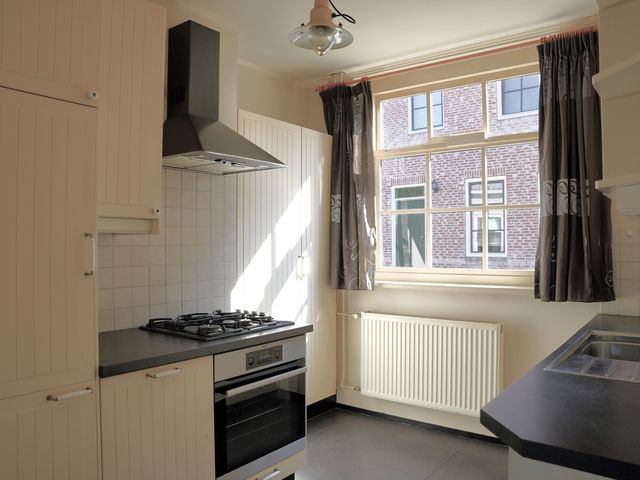 Haven 3, Sluis