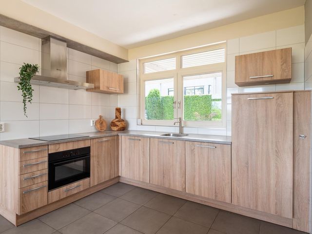 Postbaan 28, Prinsenbeek