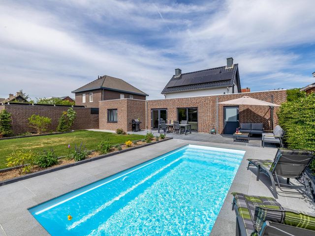 De Beeretweg 38, Venlo