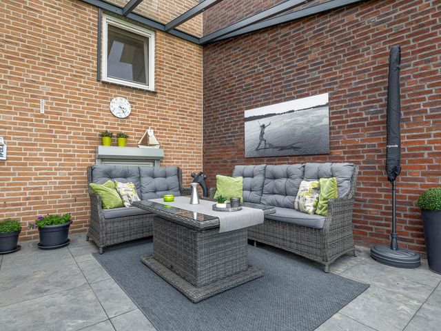 Watermunt 82, Tegelen