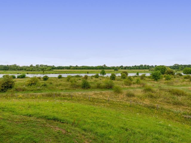 Watermunt 82, Tegelen