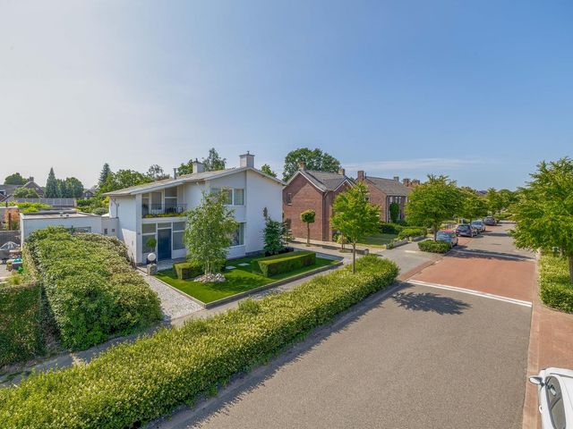 Karel Doormanlaan 39, Reuver