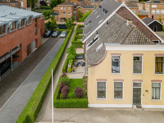 Stationsstraat 22, Spijkenisse