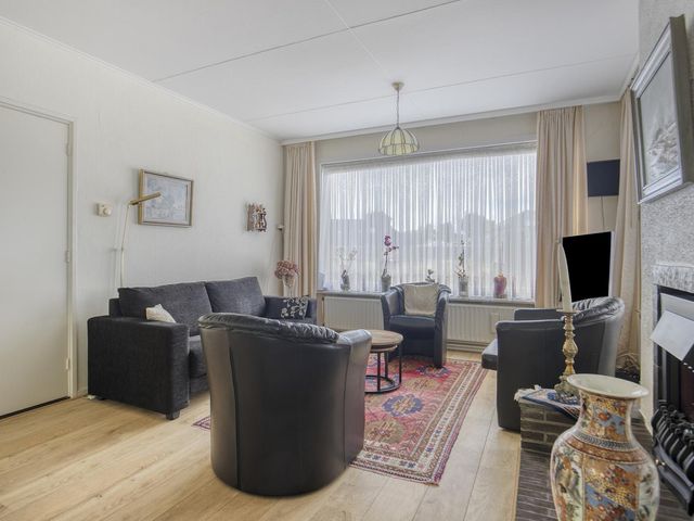 Ellestraat 1, Heikant
