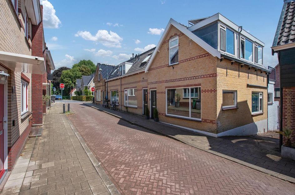 Rokkeveenseweg 8