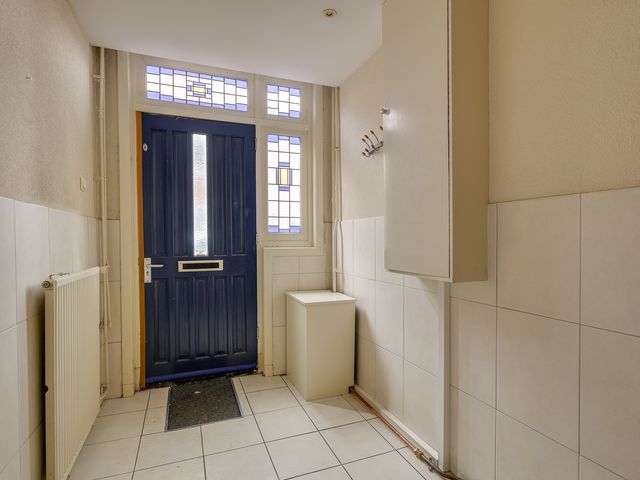 Javastraat 17, Leiden