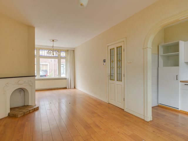 Javastraat 17, Leiden