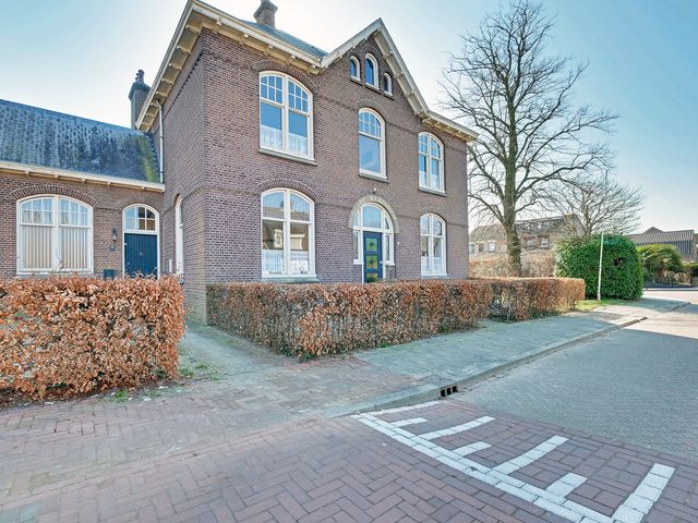 Kerkstraat 30, Spijk