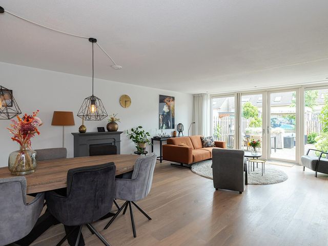 Hoefbladlaan 45, Papendrecht