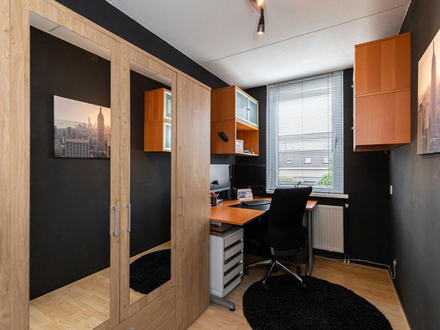 Hoefbladlaan 45, Papendrecht