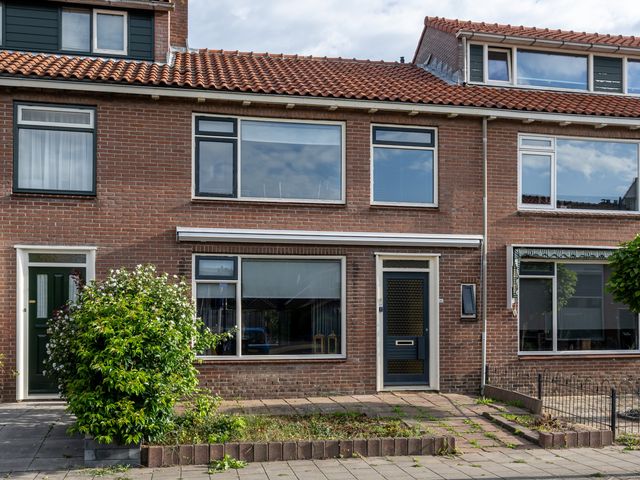 Aalbrecht v Beijerenstr 64, Hellevoetsluis