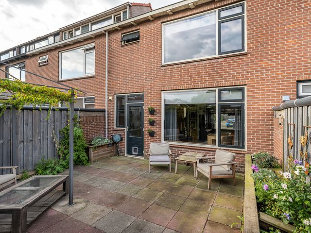 Aalbrecht v Beijerenstr 64, Hellevoetsluis