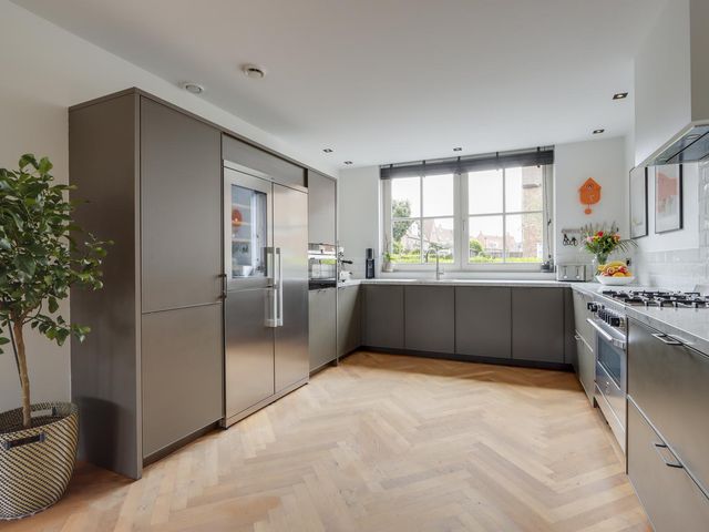Catharina van Aragonlaan 104, Hoofddorp