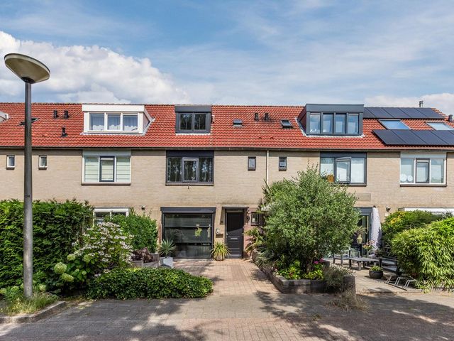 De Maalkom 6, Ouderkerk aan de Amstel