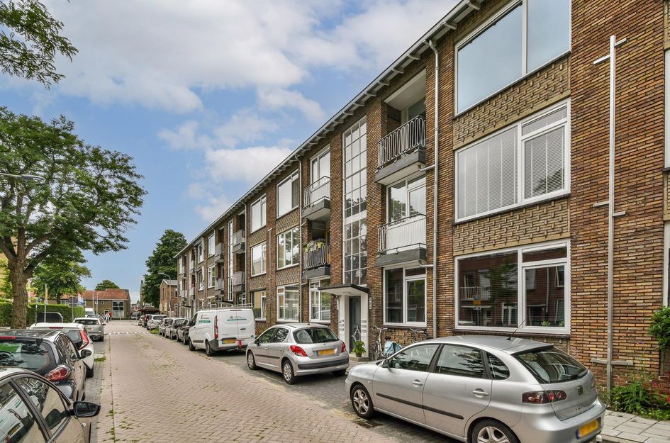 Frederik Hendriklaan 35