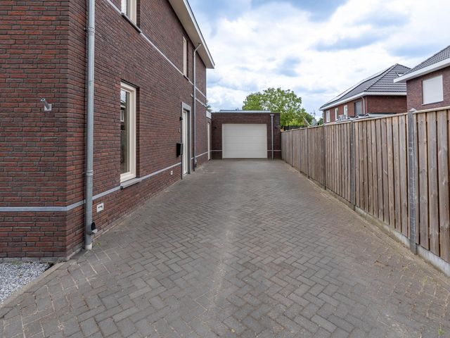Horstenweg 42, Holthees
