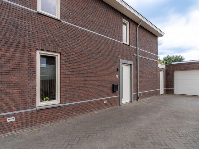 Horstenweg 42, Holthees