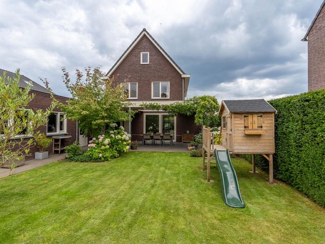 Horstenweg 42, Holthees