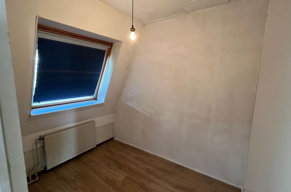 Dorpsstraat 12