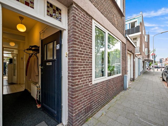 Irisstraat 92, 'S-Gravenhage