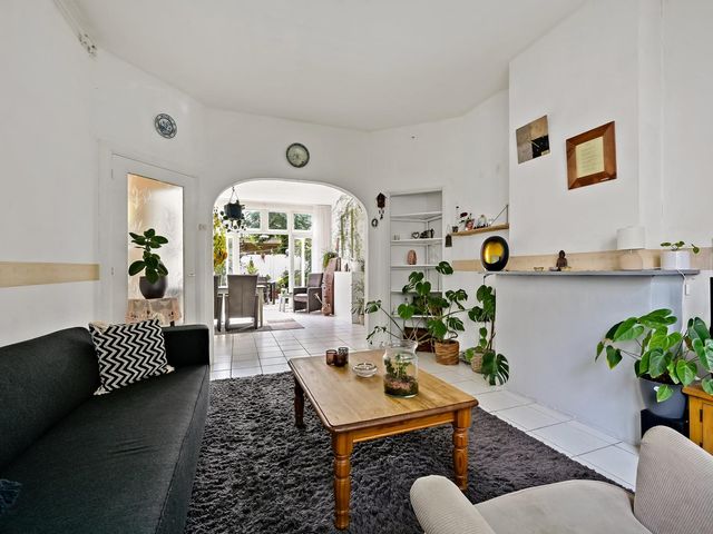 Irisstraat 92, 'S-Gravenhage