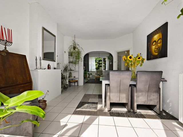 Irisstraat 92, 'S-Gravenhage